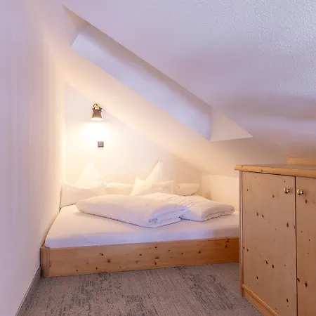 Отель Sonnenheim 4*