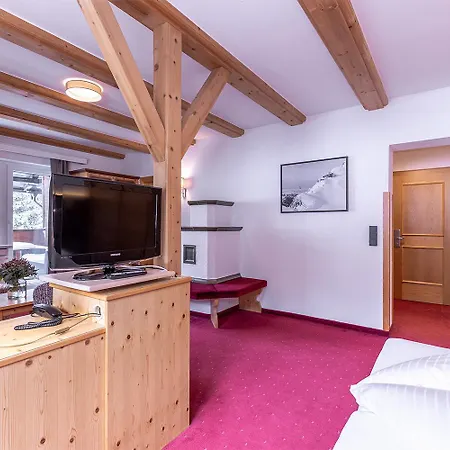 Sonnenheim 4* Санкт-Антон-ам-Арльберг